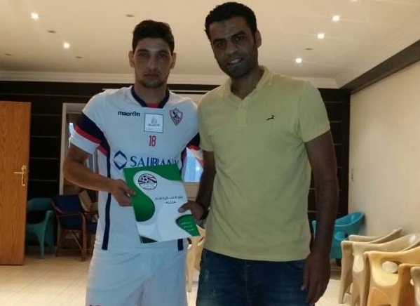 مسعد مع وكيل أعماله