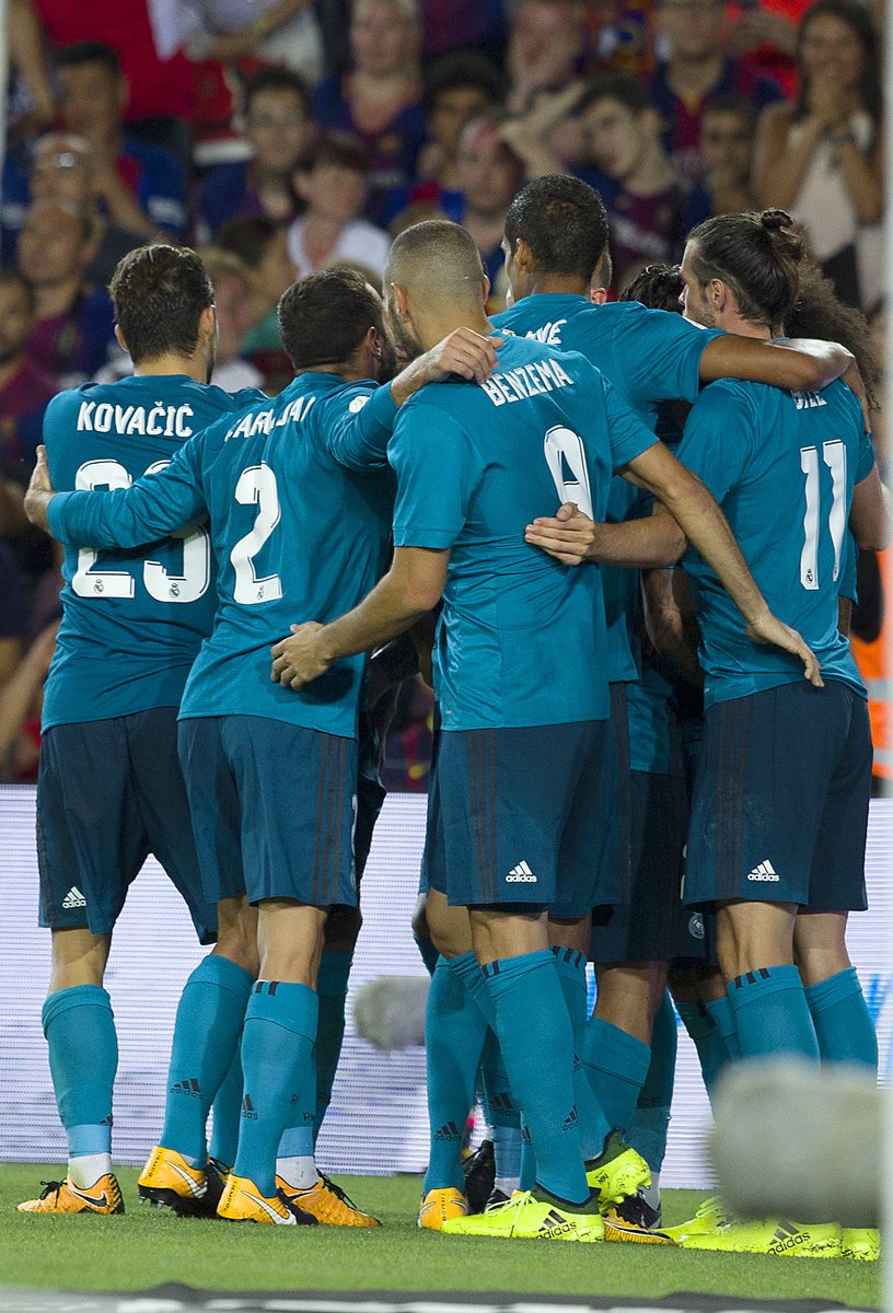 احتفال لاعبى ريال مدريد