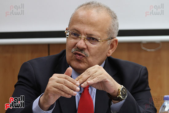 محمد عثمان محمد الخشت رئيس جامعة القاهرة (5)
