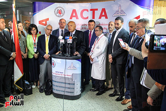 توقيع بروتوكول تعاون بين مستشفى الدمرداش ومركز مجدى يعقوب  (16)