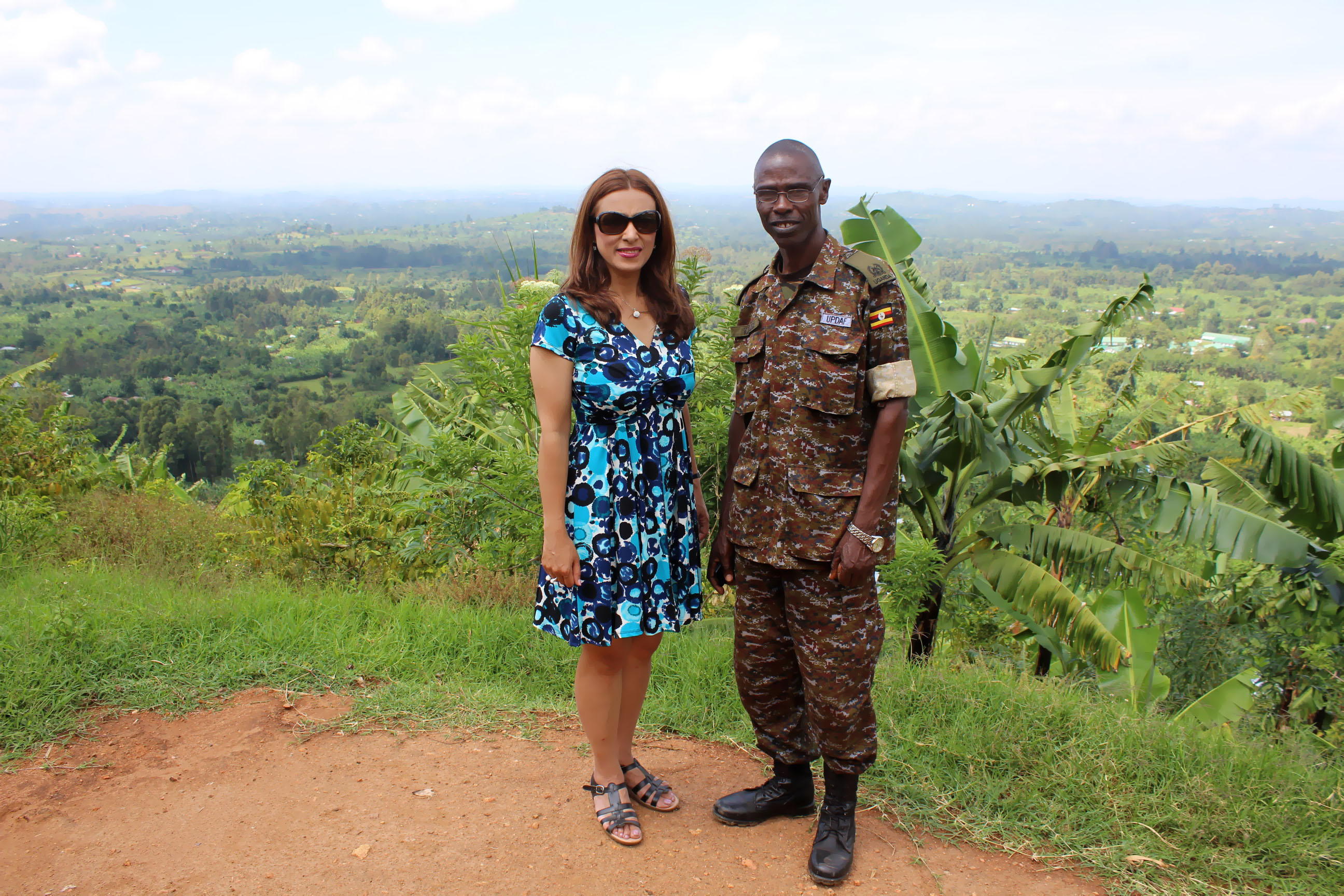 صورة 10، مع الجيش الأوغندى فى أعالى جبال رونزورى