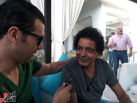 لقاء محمد منير مع الاعلام التونسى (1)