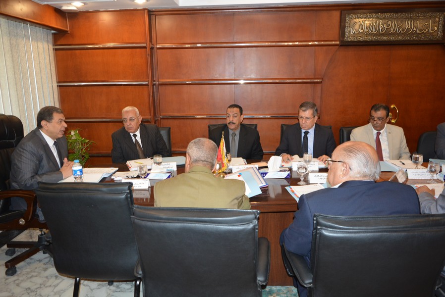 اجتماع مجلس إدارة الصندوق برئاسة وزير القوى العاملة (5)