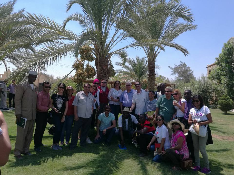 المركز الدولي للزراعة يزور قرية تونس بالفيوم بوفد من 25 دولة (2)