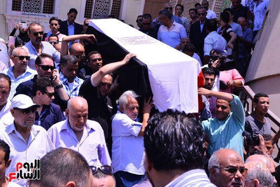 تشييع جنازة محفوظ عبد الرحمن (18)