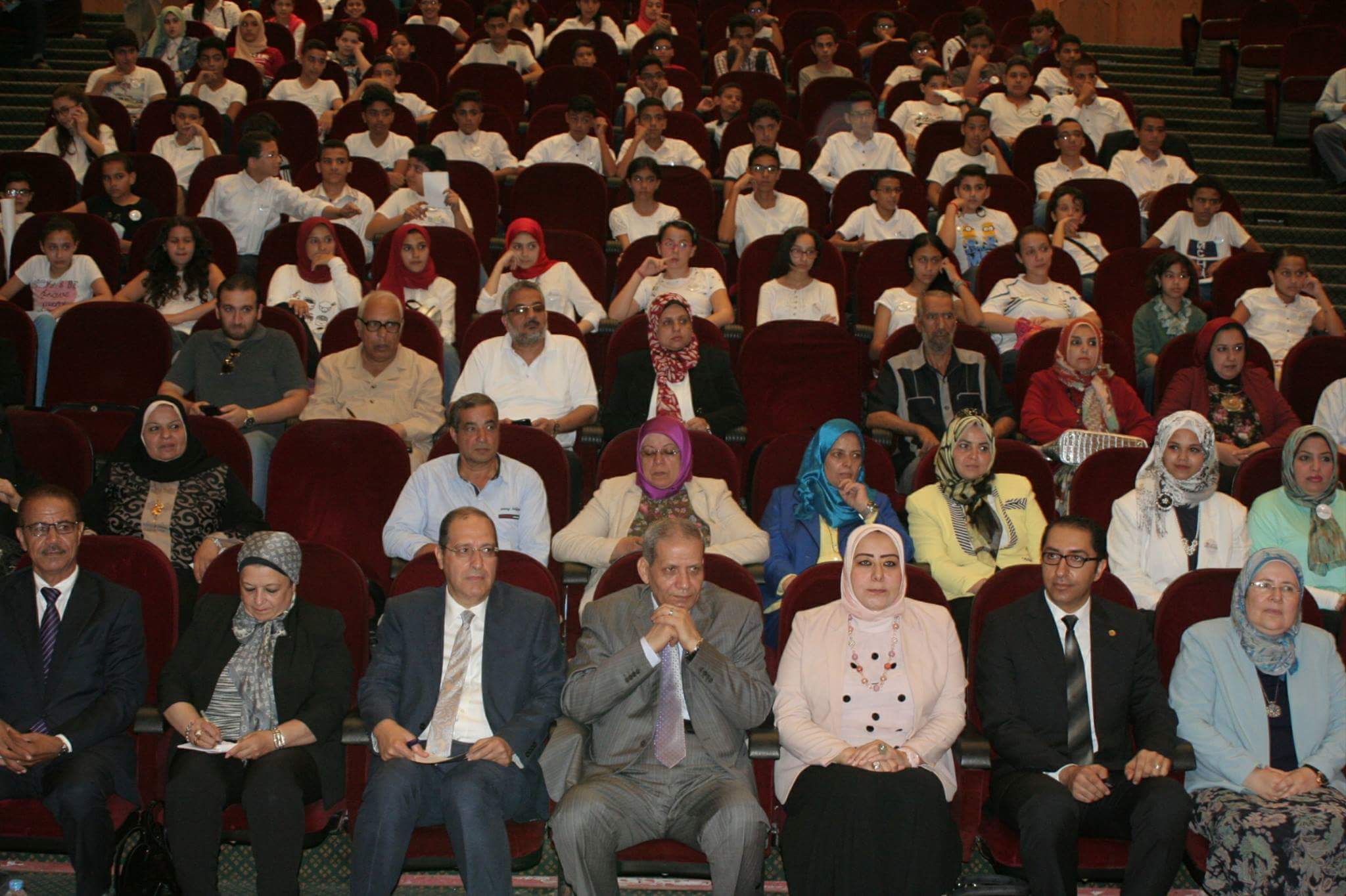 افتتاح فعاليات مؤتمر الطفل الأول بجامعة المنصورة (1)