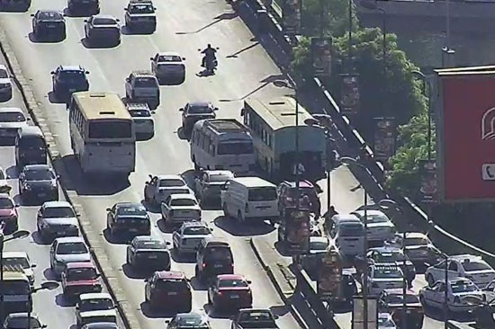 الكثافات أعلى الكوبرى