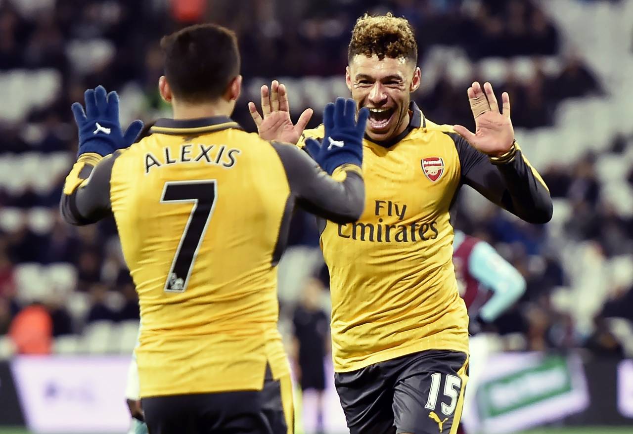 تشامبرلين لاعب ارسنال تشامبرلين لاعب ارسنال