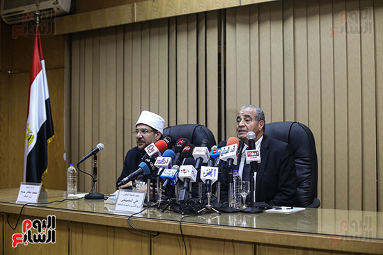 المؤتمر الصحفى المنعقد بمقر وزارة التموين والتجارة الداخلية لتوقيع بروتوكول مع وزارة الأوقاف المصرية (6)