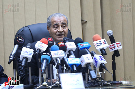 المؤتمر الصحفى المنعقد بمقر وزارة التموين والتجارة الداخلية لتوقيع بروتوكول مع وزارة الأوقاف المصرية (13)