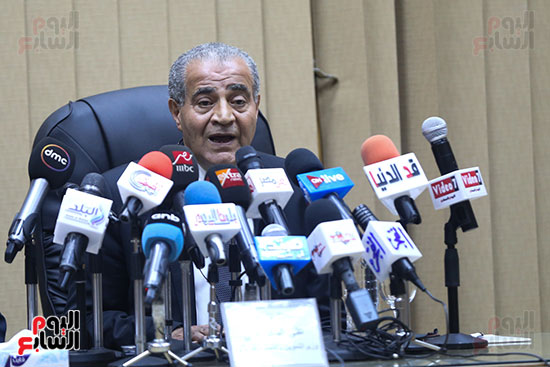 المؤتمر الصحفى المنعقد بمقر وزارة التموين والتجارة الداخلية لتوقيع بروتوكول مع وزارة الأوقاف المصرية (12)