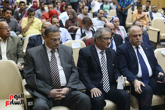 المؤتمر الصحفى المنعقد بمقر وزارة التموين والتجارة الداخلية لتوقيع بروتوكول مع وزارة الأوقاف المصرية (3)