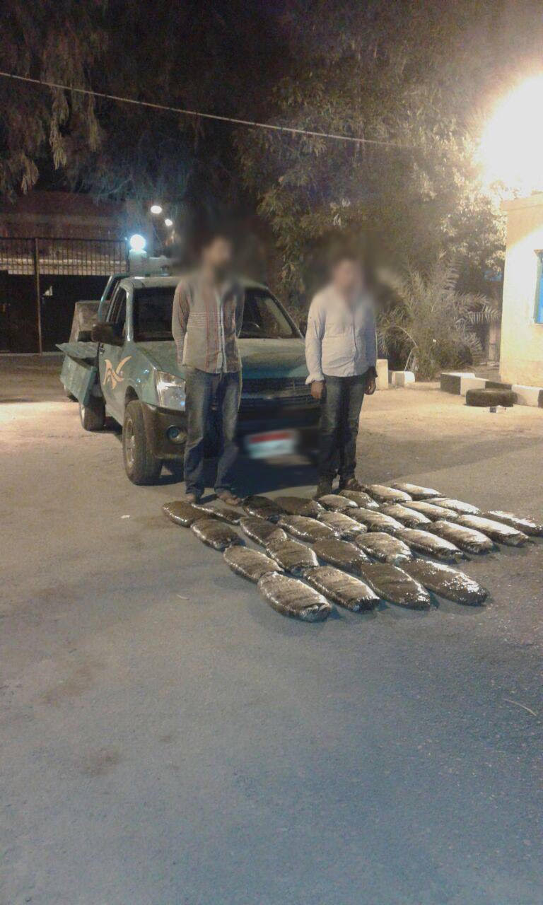 الجيش الثانى يقضى على 8 تكفيريين ويدمر 6 أوكار إرهابية بشمال سيناء (5)