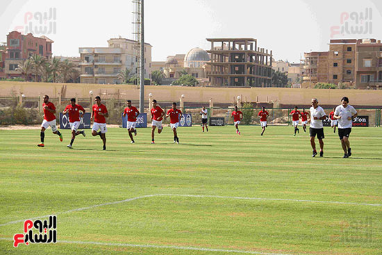        تدريبات المنتخب فى مشروع الهدف