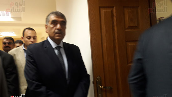 وزير-قطاع-الاعمال-(3)