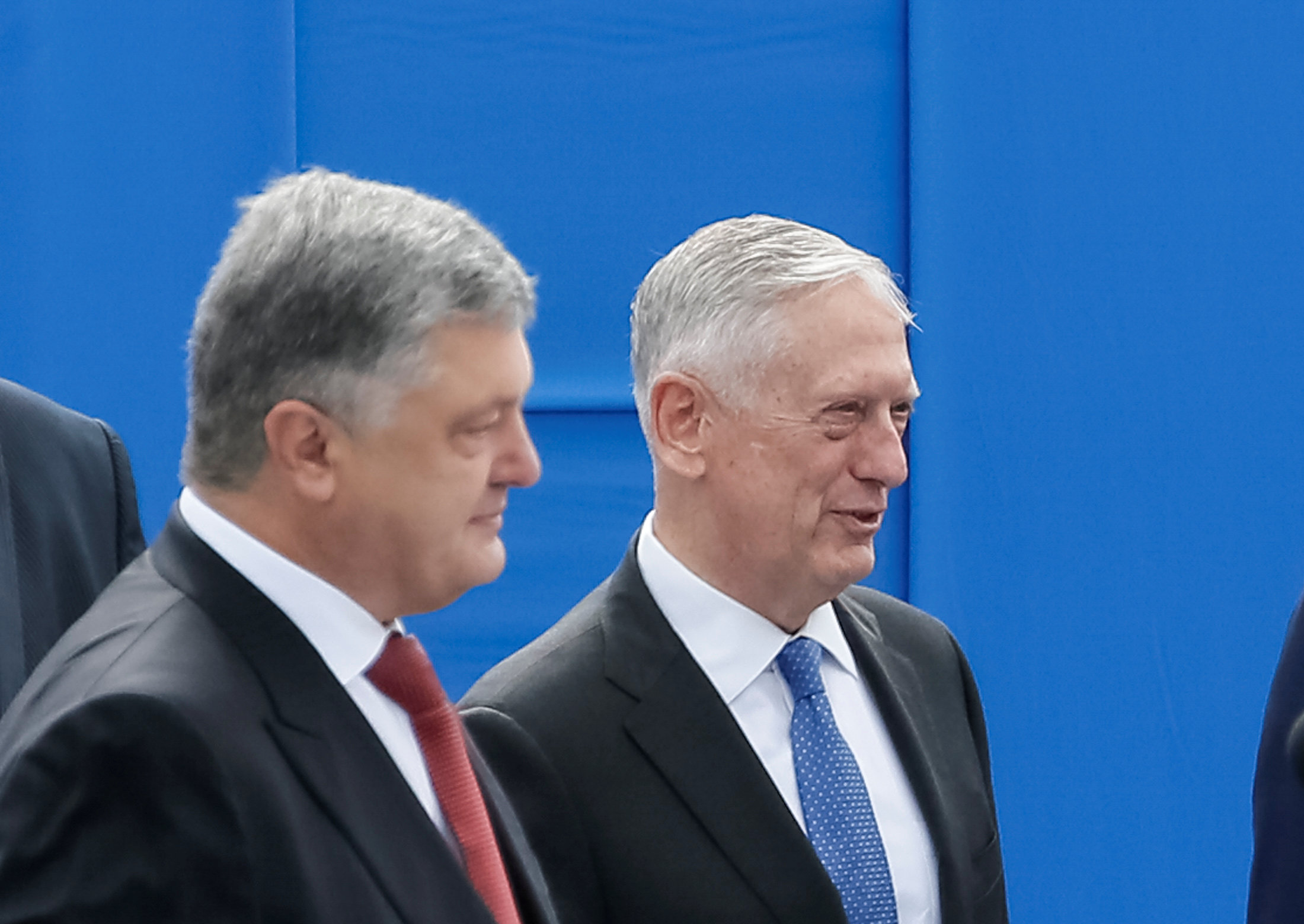 الرئيس الأوكرانى برفقة وزير الدفاع الأمريكيى
