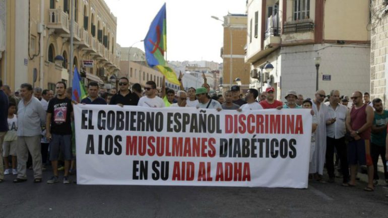 مظاهرات للمسلمين فى مليلية بعد رفض إسبانيا إدخال أغنام قادمة من المغرب