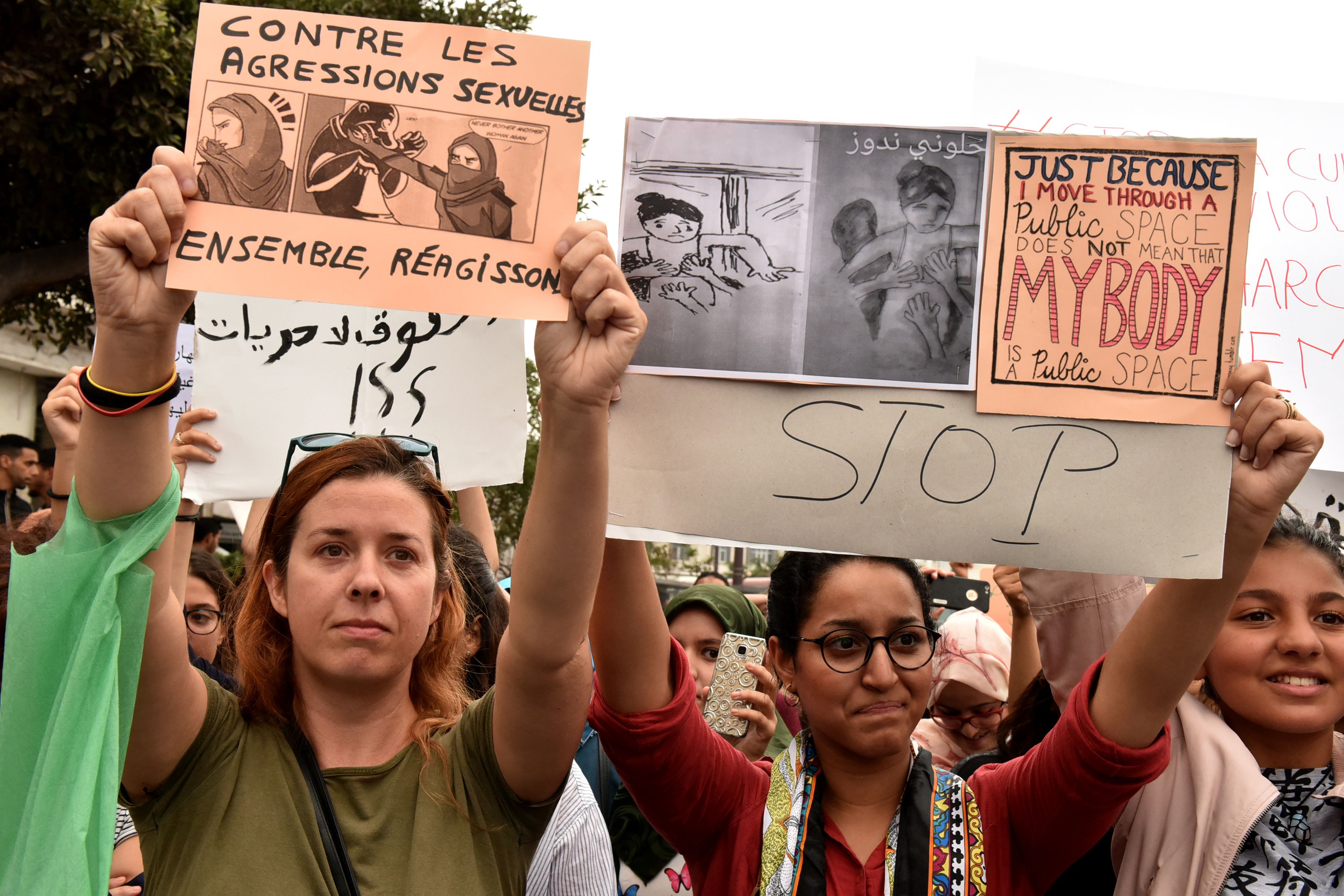 مظاهرات ضد اغتصاب فتاة فى حافلة بالمغرب