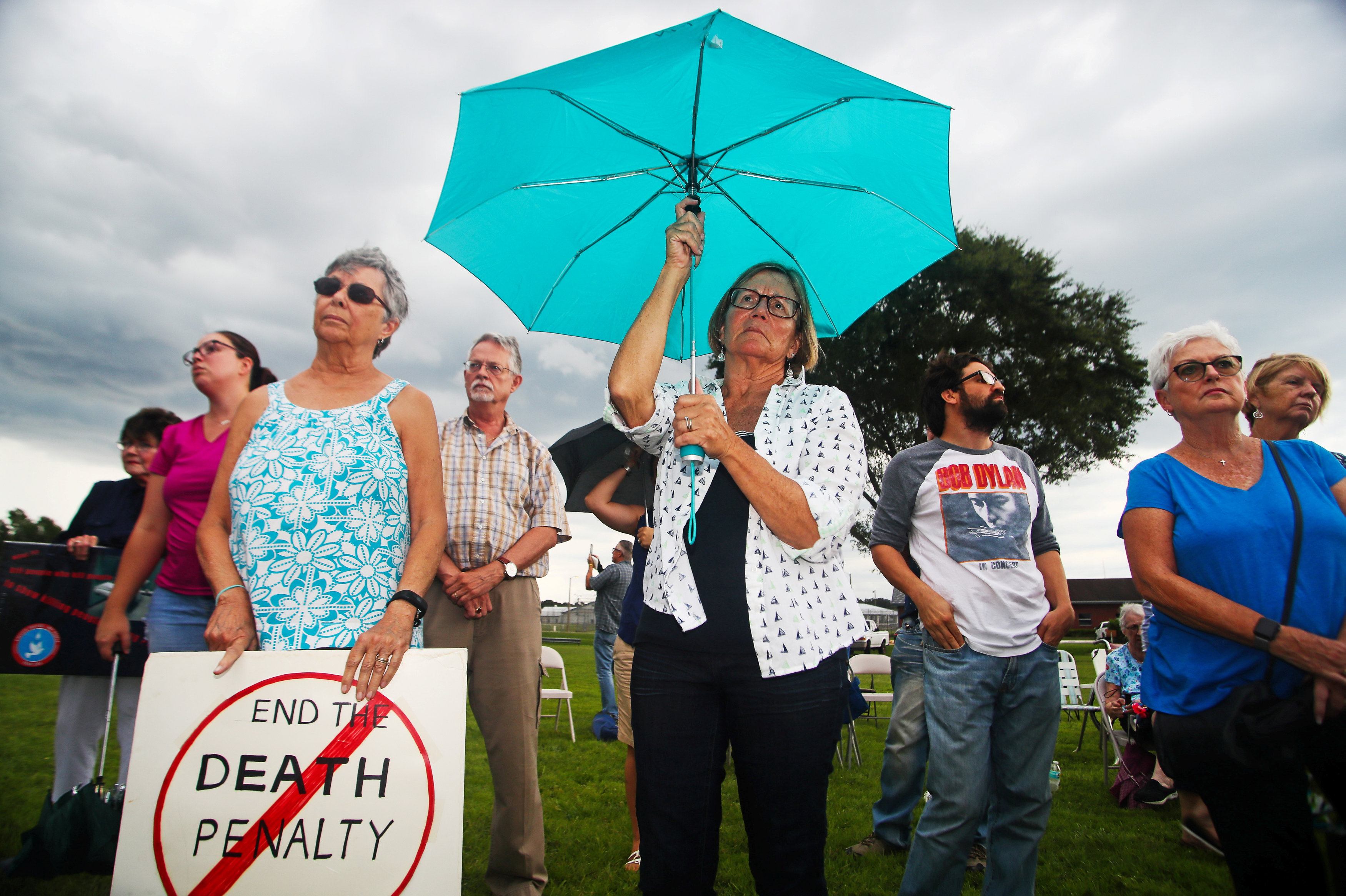 مظاهرات أمام سجن بولاية فلوريدا عند تنفيذ حكم الإعدام بحق سجين