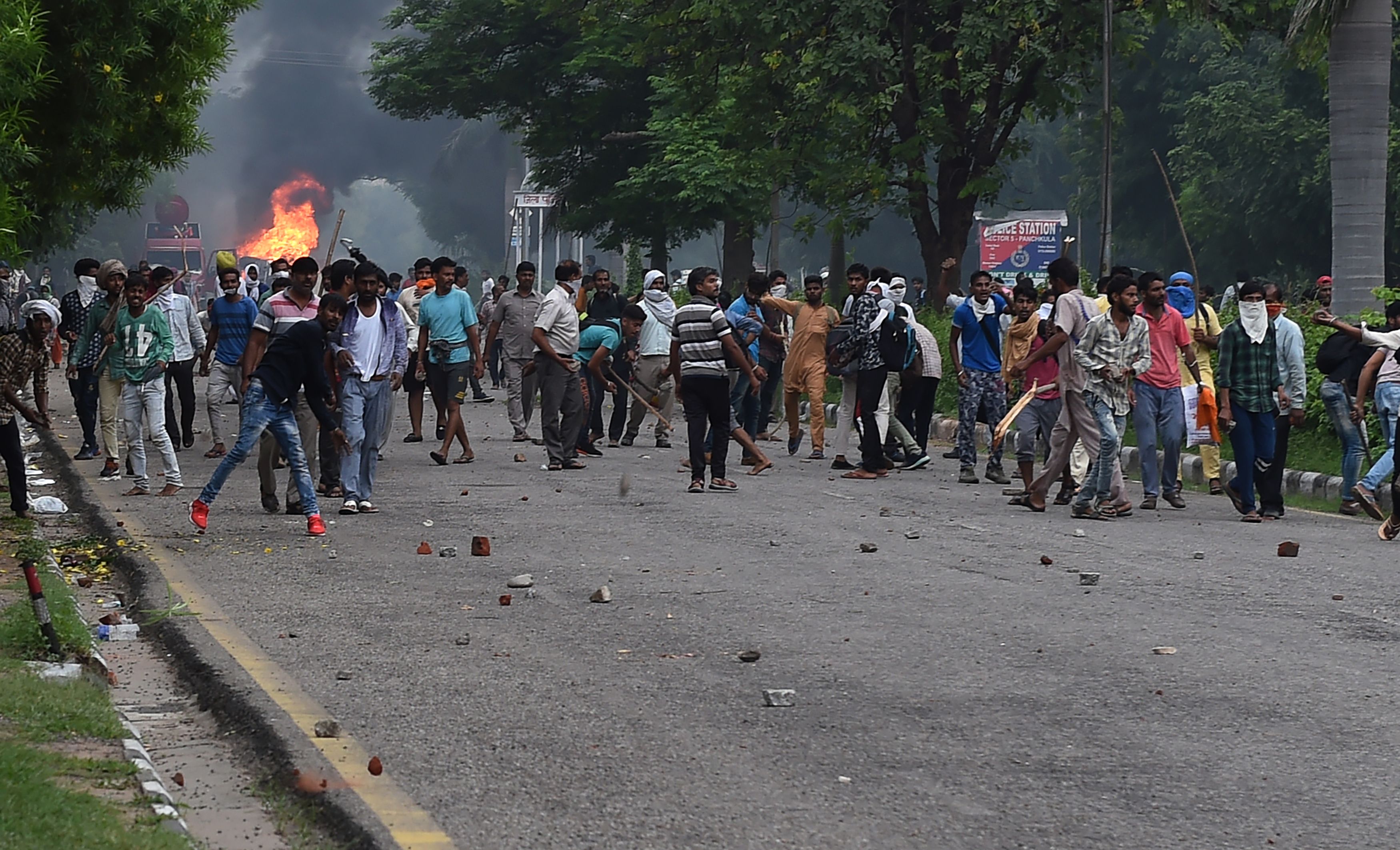 متظاهرون فى الهند