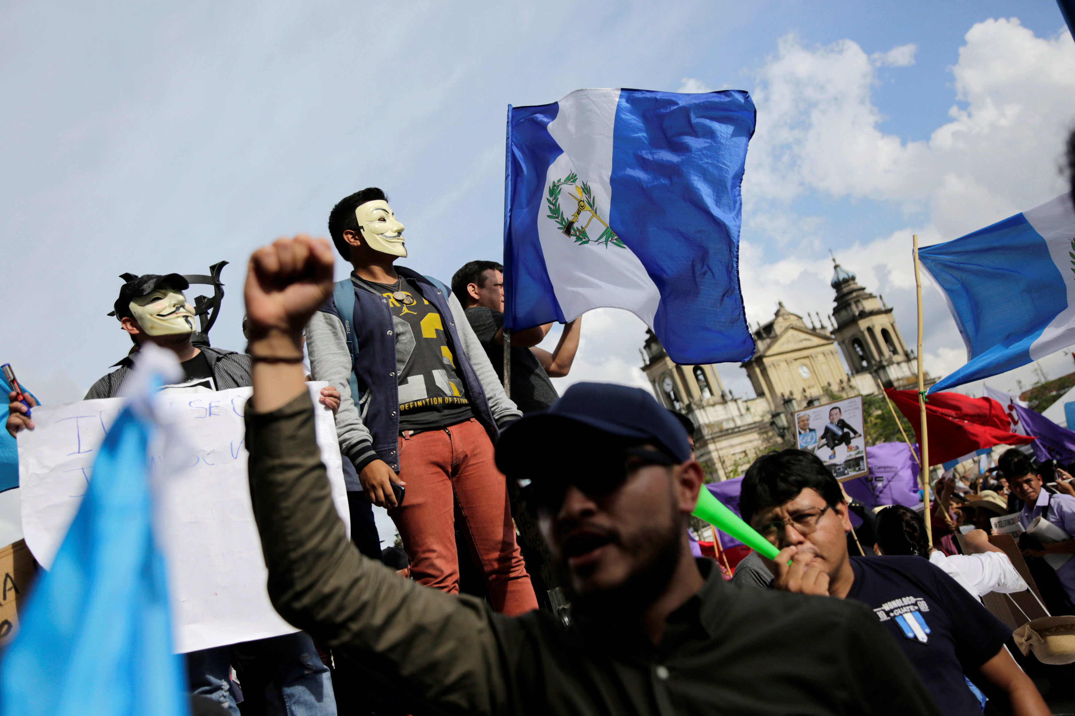 مسيرات ضد رئيس جواتيمالا