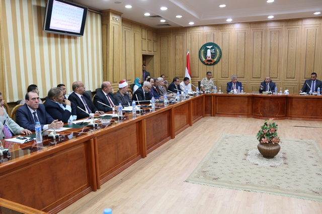 اجتماع المجلس التنفيذي للمحافظة (2)