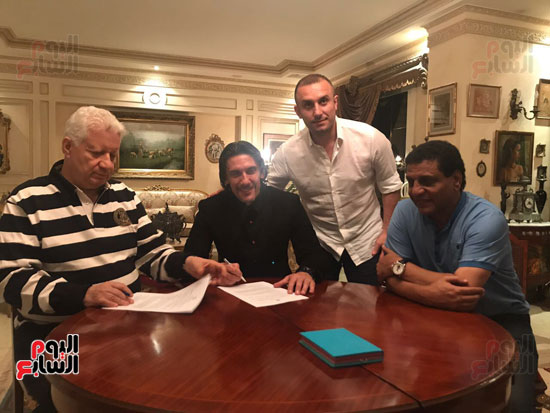 توقيع مدرب الزمالك الجديد (6)