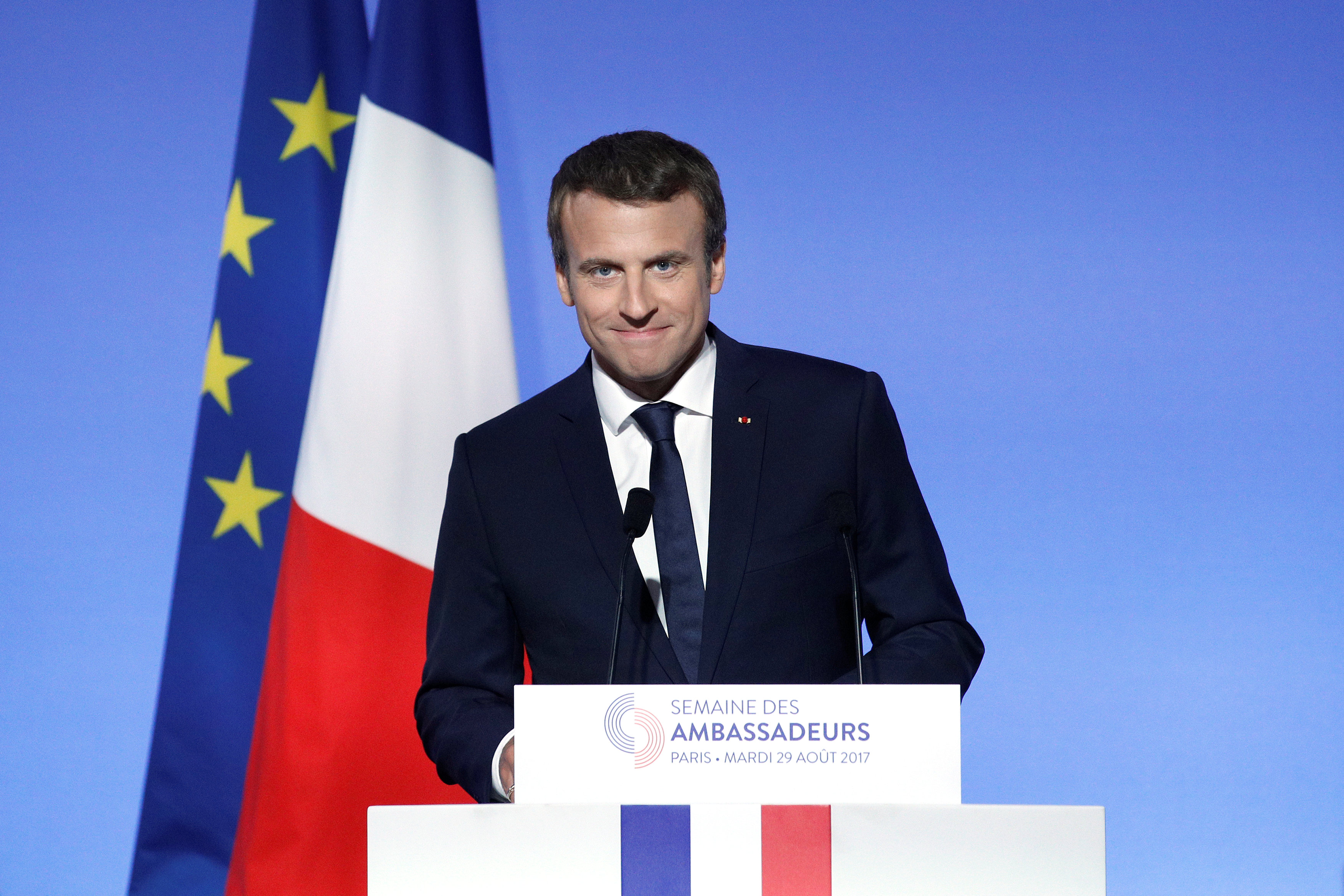 كلمة الرئيس الفرنسى فى كلمته أمام السفراء الفرنسيين