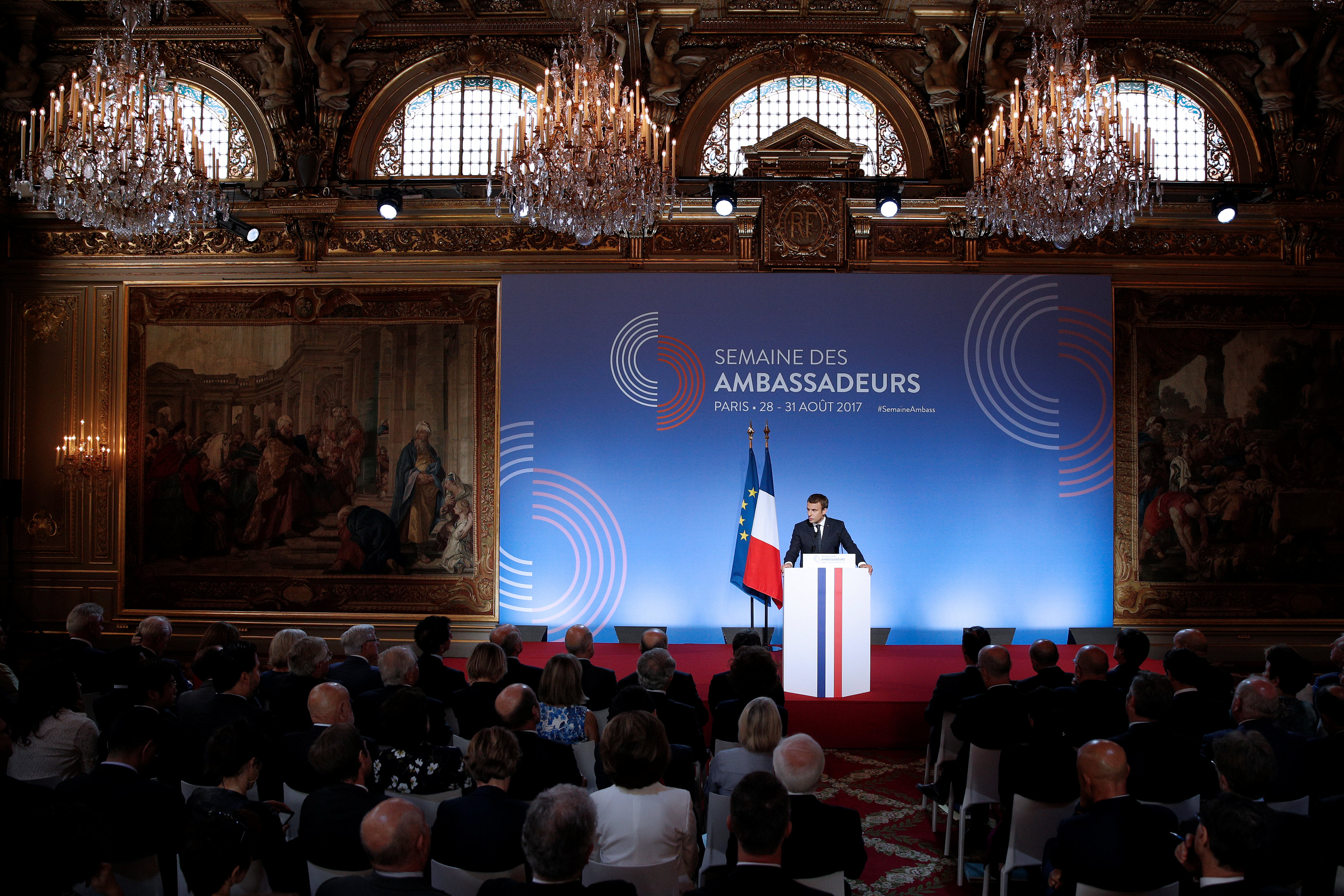 الرئيس الفرنسى فى كلمته أمام السفراء الفرنسيين