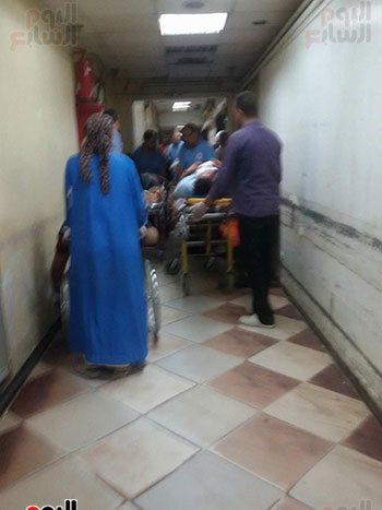 حادث تصادم أتوبيس وسيارة ببنى سويف (6)