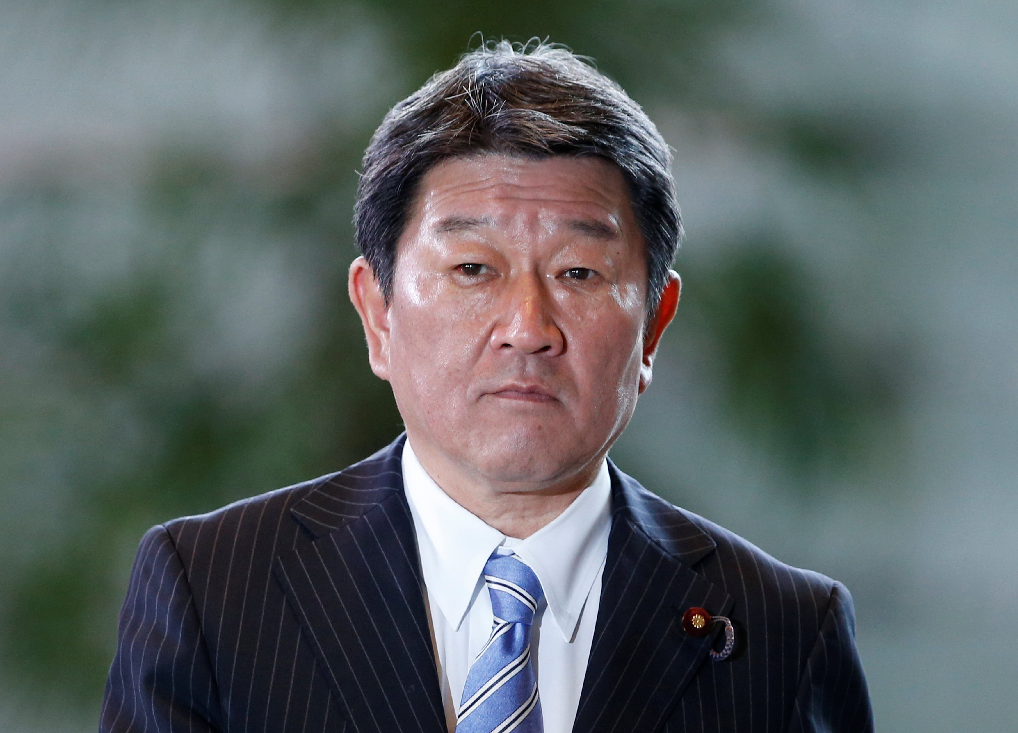 وزير الاقتصاد اليابانى الجديد توشيميتسو موتيجى