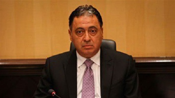 أحمد عماد، وزير الصحة