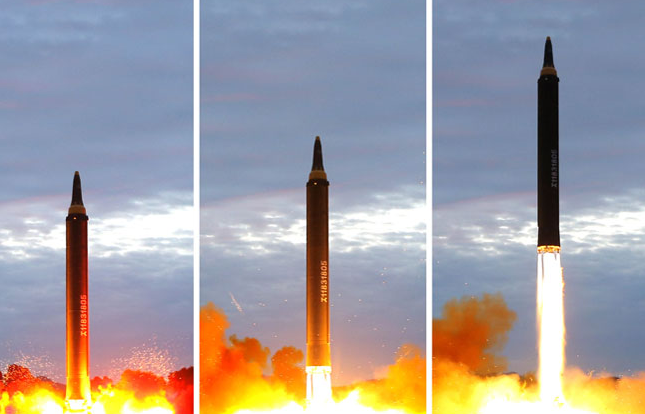 لحظة إطلاق الصاروخ الكوري
