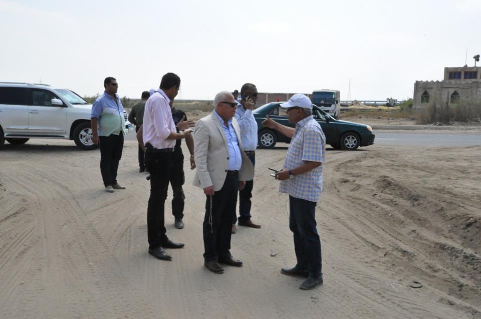 المحافظ يتفقد حي غرب