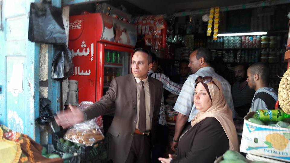 1- جانب من الحملات على الاسواق والمحال في مطوبس