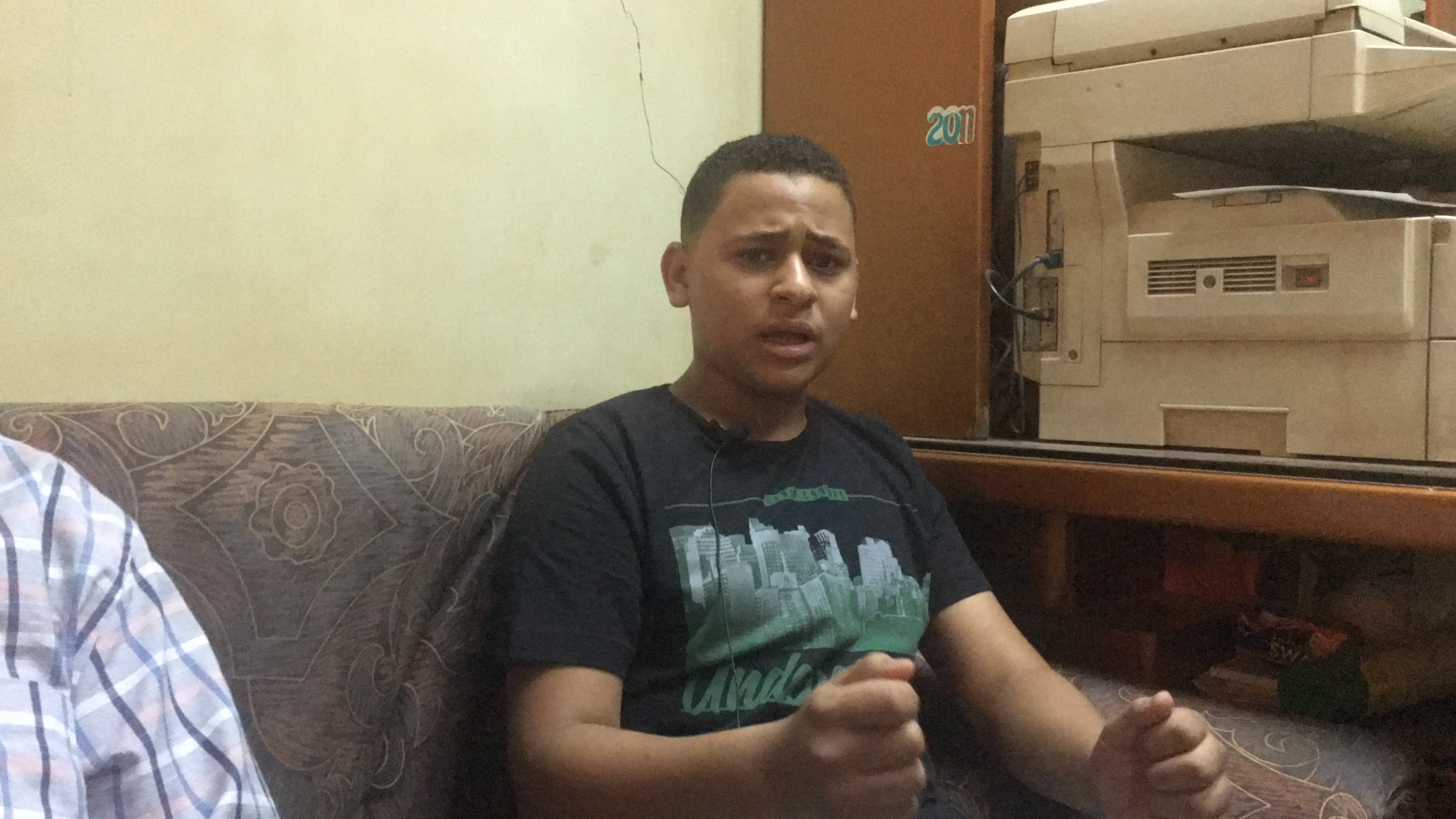 الطفل محمد ابراهيم اثناء حديثه لليوم السابع  (3)