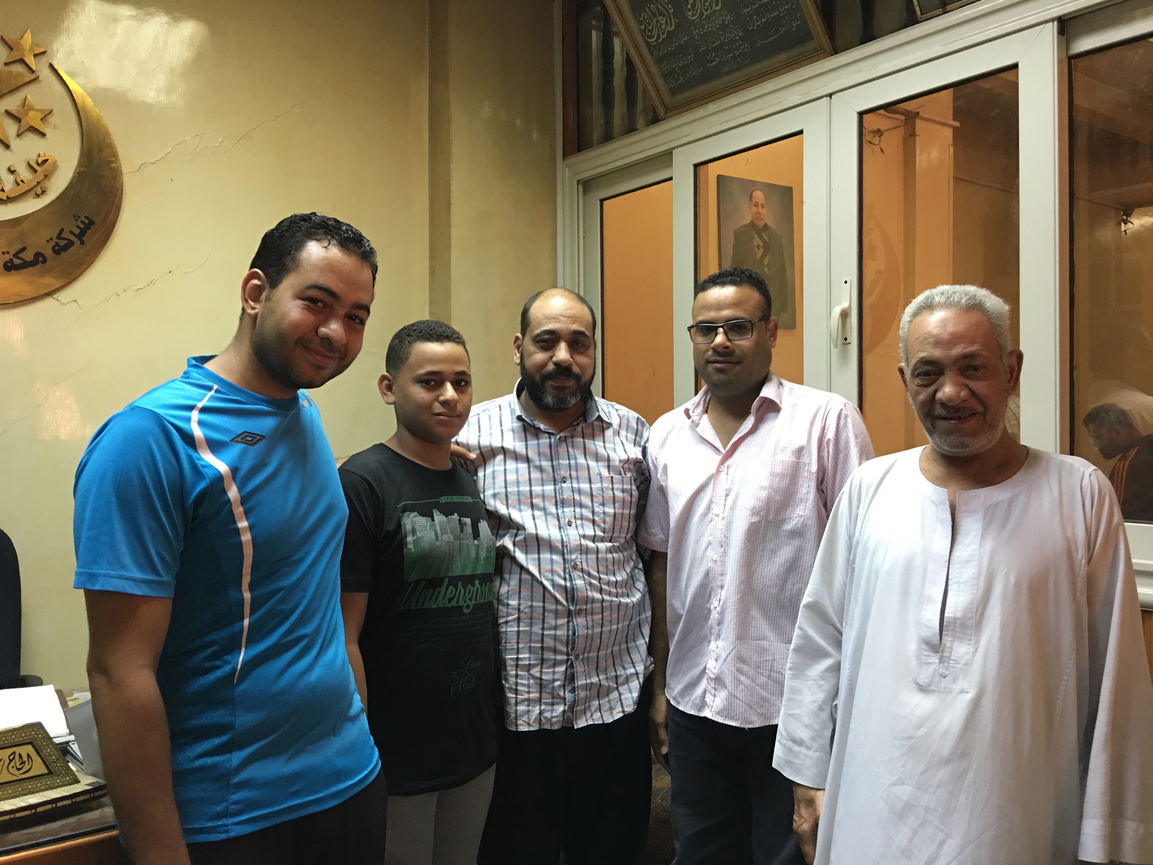 محرر اليوم السابع برفقة اسرة الطفل المحرر من الخطف