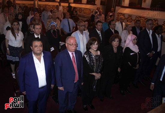 وزير الثقافة يكرم نادية رشاد على المسرح القومى بالعتبة (6)