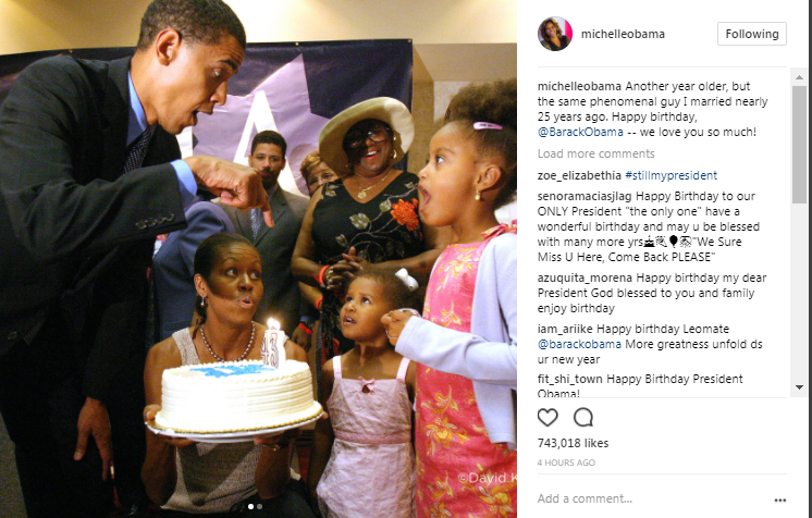 ميشيل اوباما تحتفل بعيد ميلاد زوجها