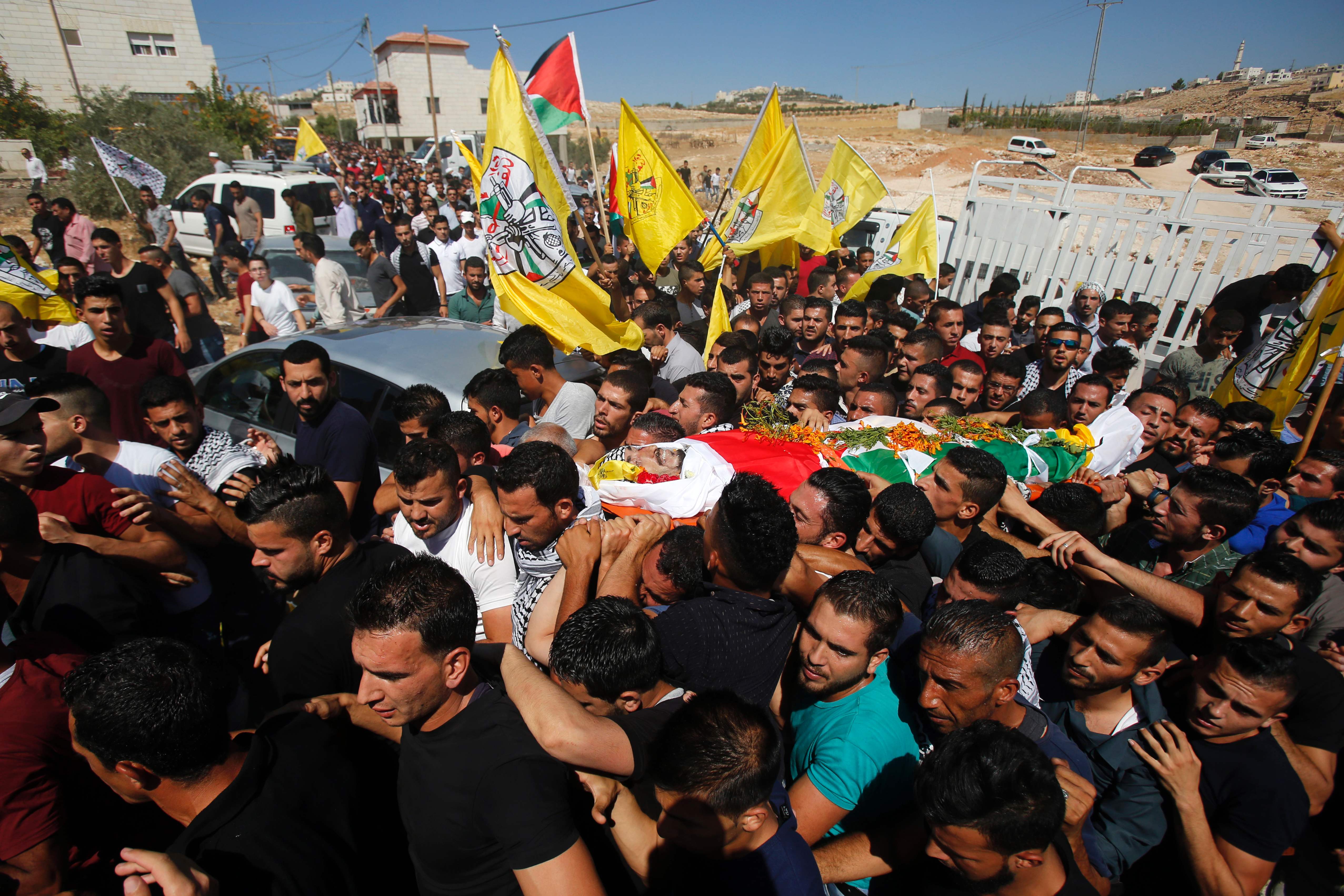 جنازة شهيد فلسطينى قتل برصاص الاحتلال