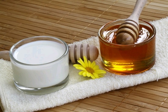 وصفات للشعر ـ العسل ولبن جوز الهند