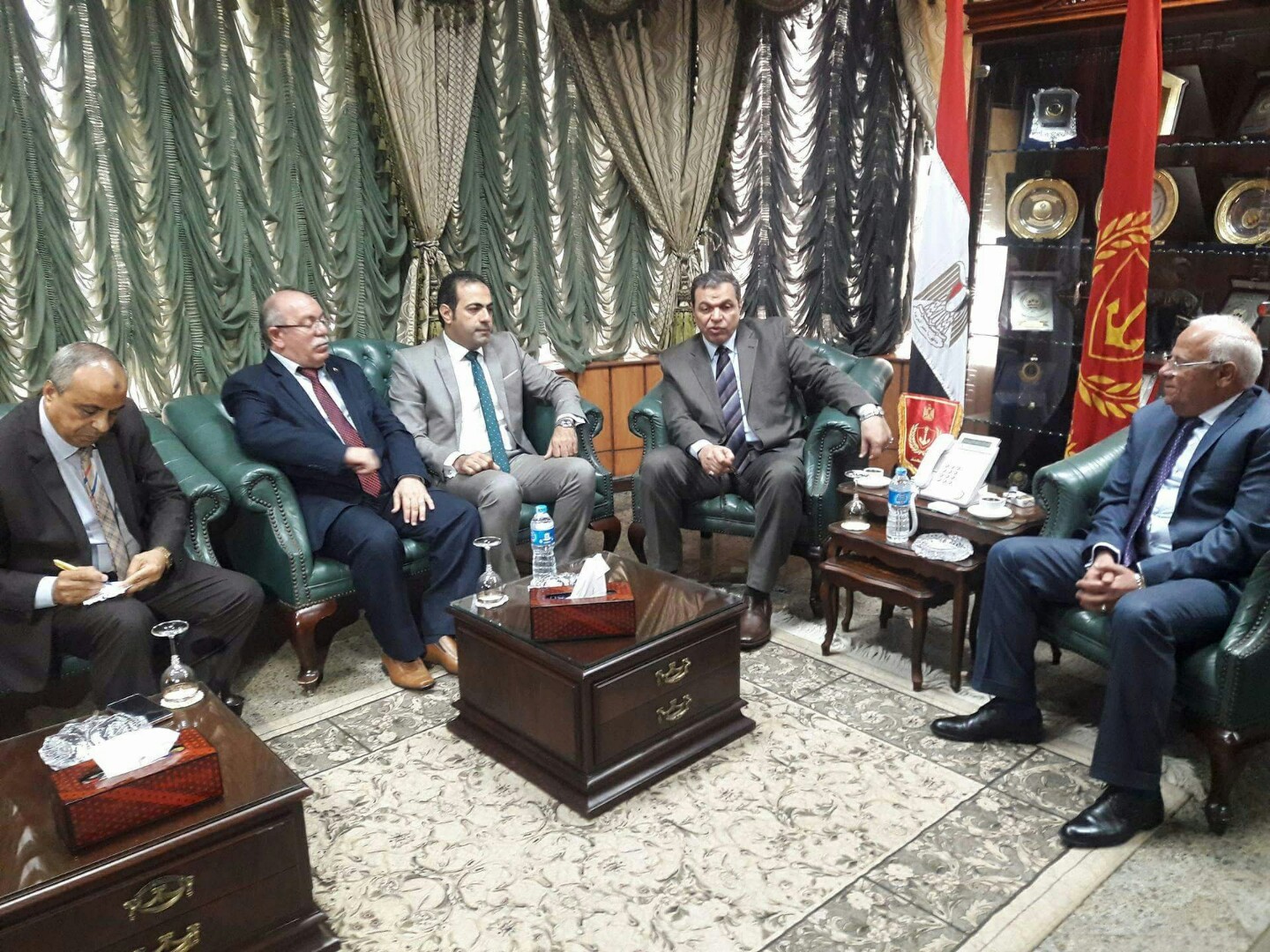 المحافظ ونائب بورسعيد في استقبال وزير القوى العاملة 