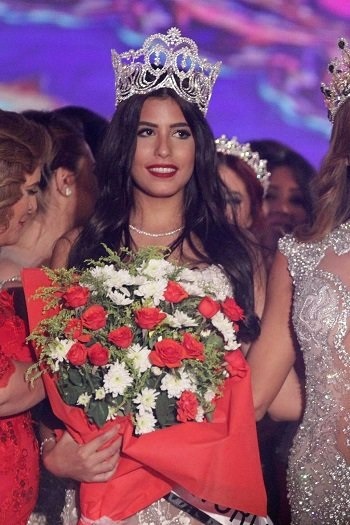 نادين أسامة ملكة جمال مصر للعالم لعام 2016