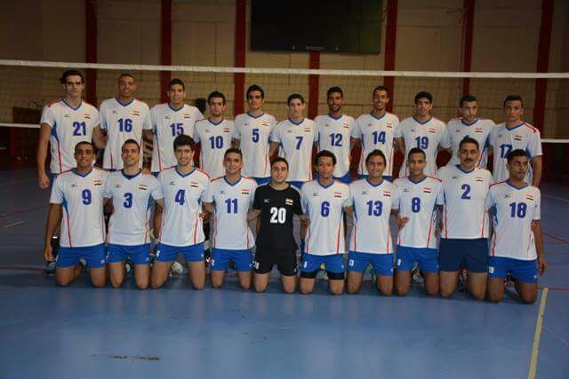 شباب الطائرة