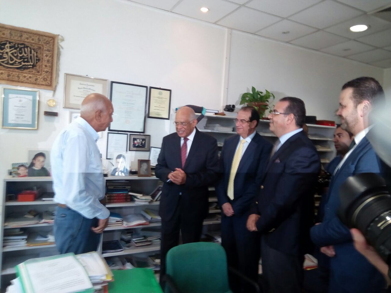 رئيس مجلس النواب خلال حديثه مع الدكتور محمد غنيم