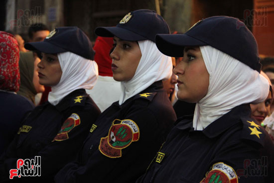 الشرطة النسائية (4)