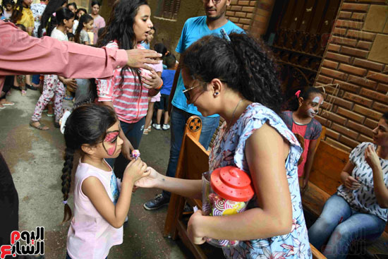 الكنيسة تحتفل بعيد الأضحى مع أطفال وأهالى شبرا (20)