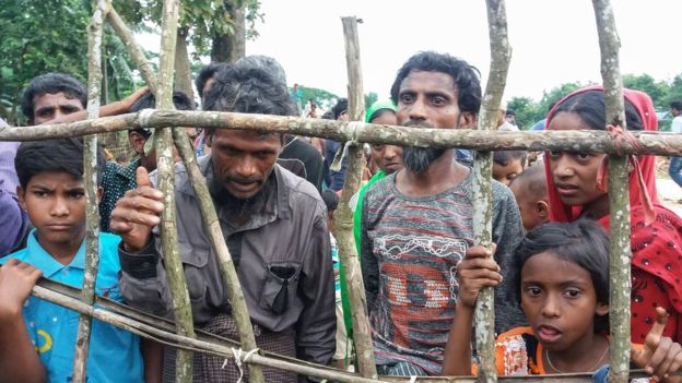 المسلمين الروهينجا على الحدود مع بنجلاديش
