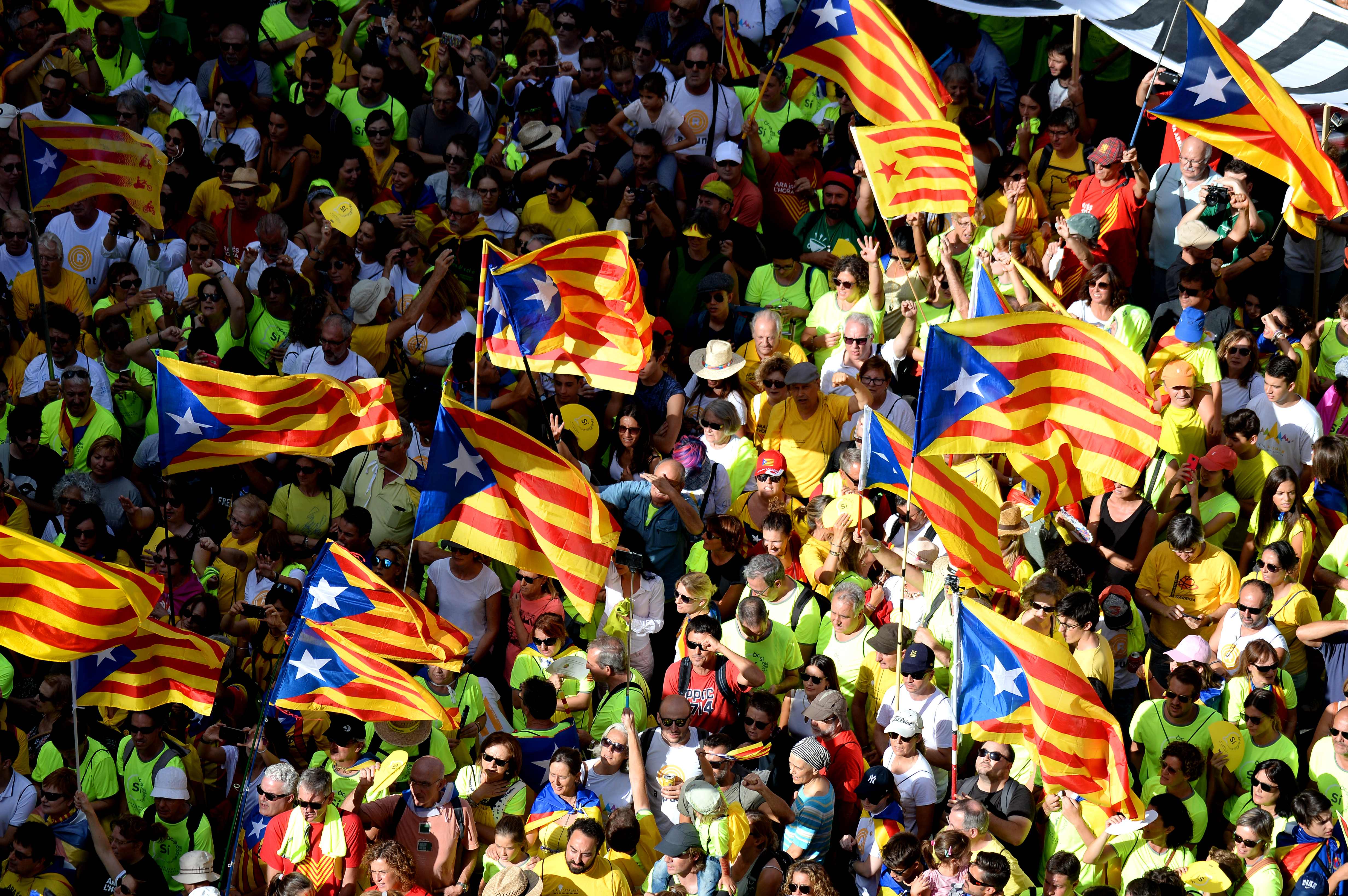 مطالب باستقلال كتالونيا