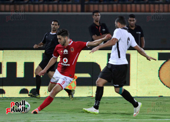 وليد أزارو أضاع عدة فرص للأهلى